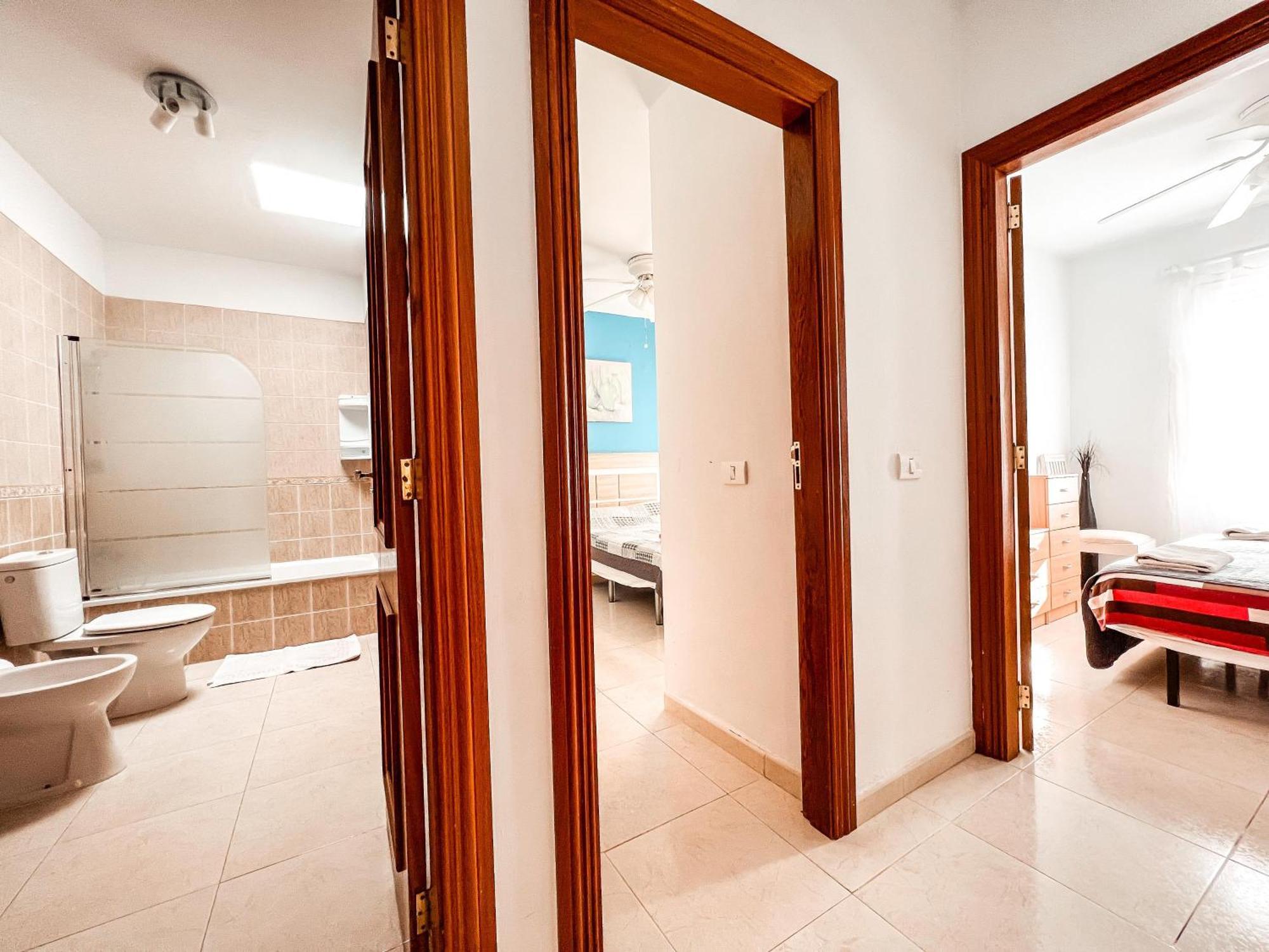 Townhouse With Ac In Callao Salvaje, Sonia, Cs148 エクステリア 写真